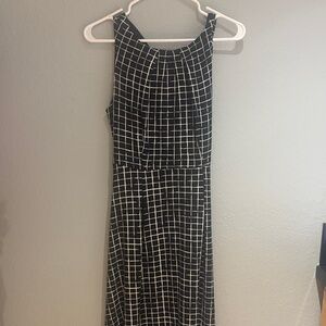 Elle Elegant Black and White Grid Pattern Dress